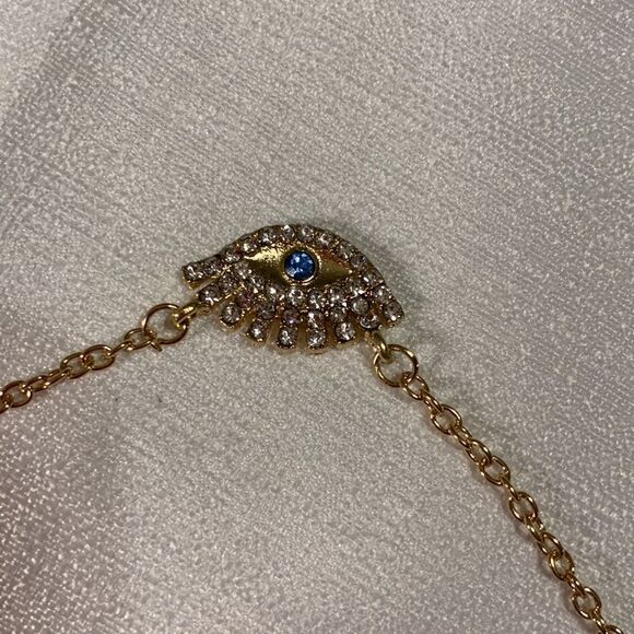 BoHo layered Crystal pendant goldtone choker - Picture 8 of 8